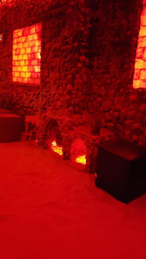 Riviera Valceana Bed and Breakfast Râmnicu Vâlcea Buitenkant foto
